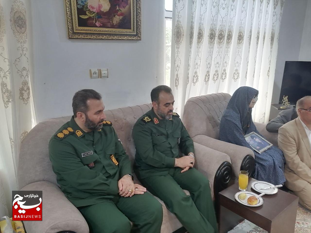 دیداربا خانواده شهید ،افتتاح و بازدید چند پروژه عمرانی دیداربا خانواده شهید ،افتتاح و بازدید چند پروژه عمرانی
