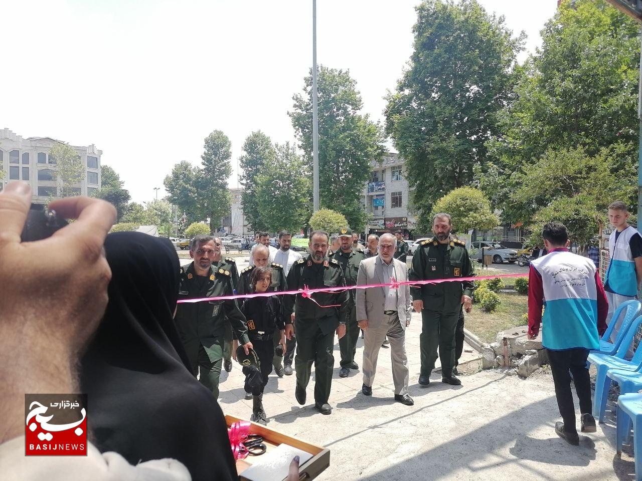 دیداربا خانواده شهید ،افتتاح و بازدید چند پروژه عمرانی دیداربا خانواده شهید ،افتتاح و بازدید چند پروژه عمرانی