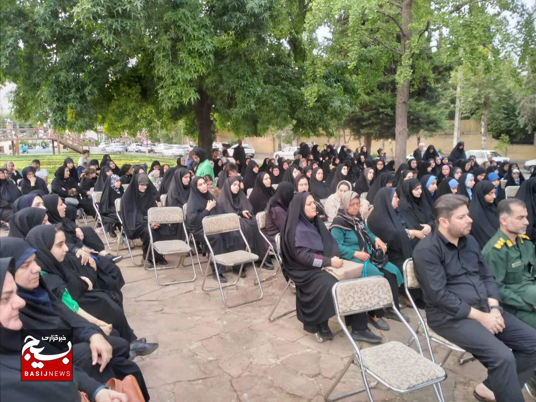 اجتماع بزرگ مدافعان حریم خانواده در آستارا