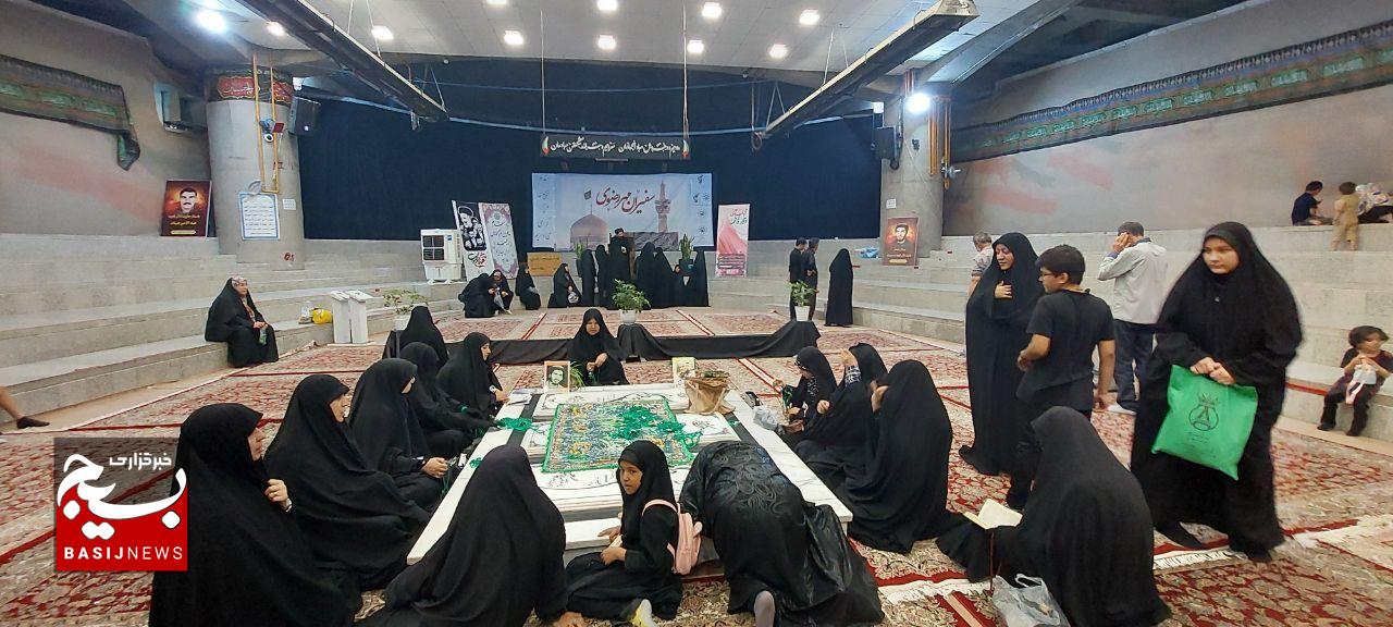 دوره آموزش و توانمندسازی سفیران مهر رضوی در جوار شهدای گمنام
