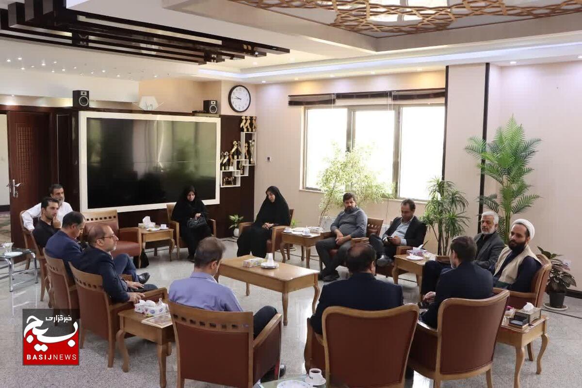 حضور مسئولان خدمت رضوی در صداوسیما  استان