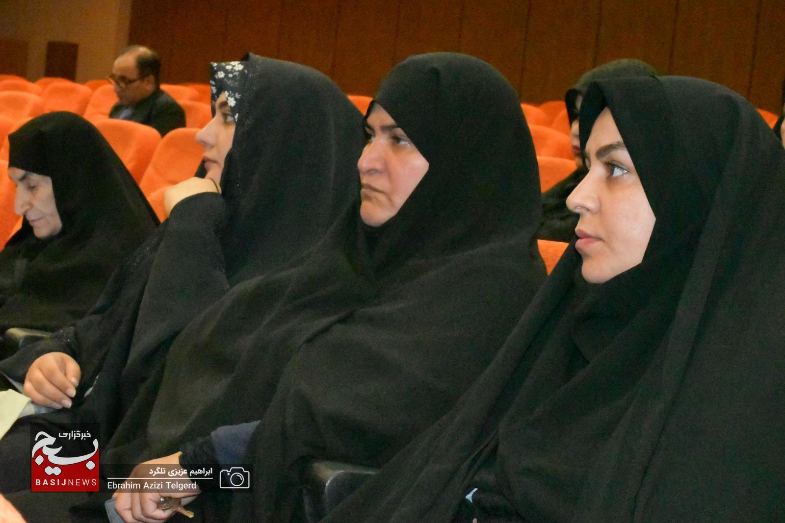 برگزیدگان دومین سوگواره شعر عاشورایی در یاسوج معرفی شدند + (تصاویر) برگزیدگان دومین سوگواره شعر عاشورایی در یاسوج معرفی شدند + (تصاویر)