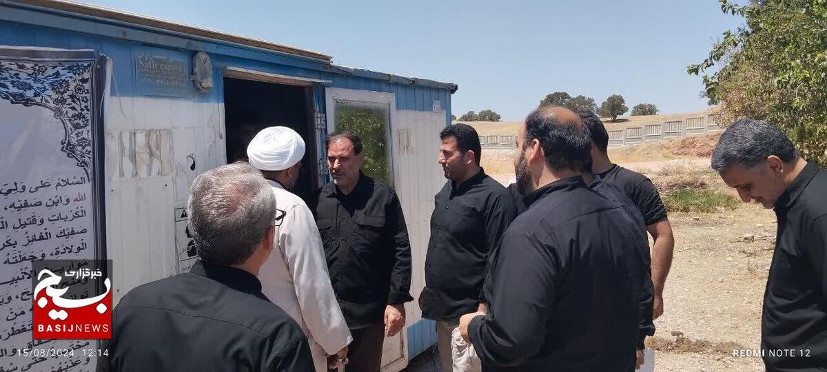 بازدید سردار علیپور جانشین فرمانده سپاه حضرت ابوالفضل(ع) استان لرستان از موکب شهدای ویسیان+عکس