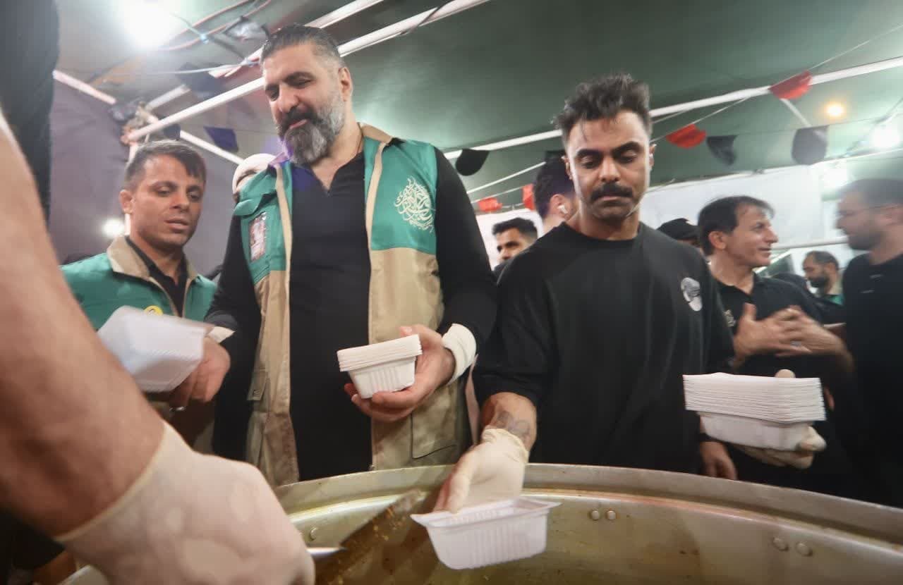 حضور پررنگ جامعه ورزش در راهپیمایی بزرگ عاشقان حسینی در اربعین