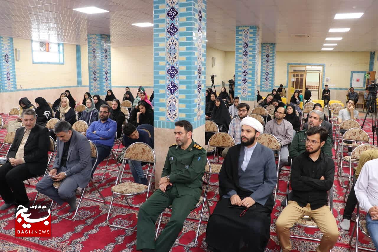 کارگاه معرفی شهید سپهبد حاج قاسم سلیمانی به روایت تصویر