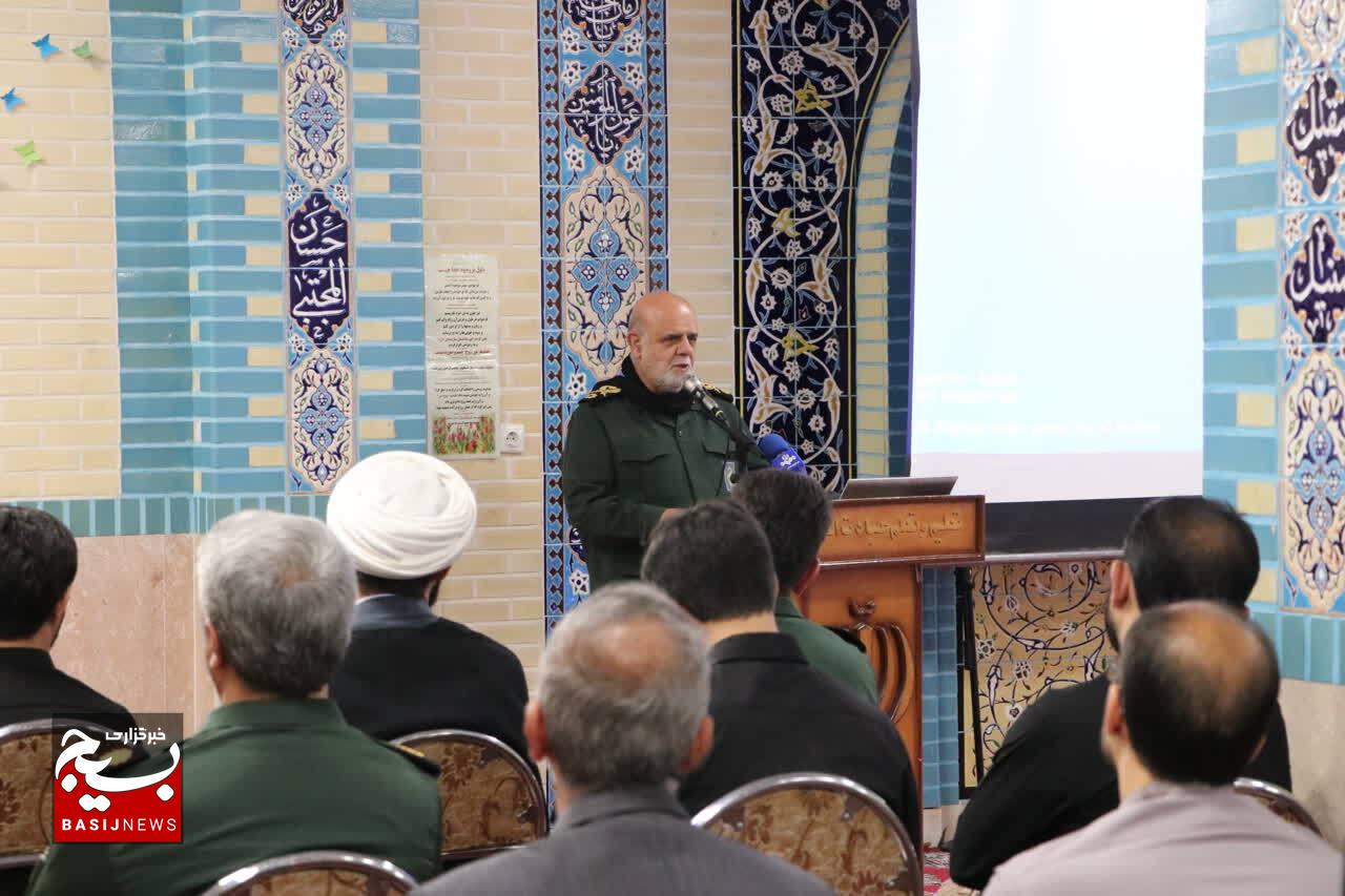کارگاه معرفی شهید سپهبد حاج قاسم سلیمانی به روایت تصویر