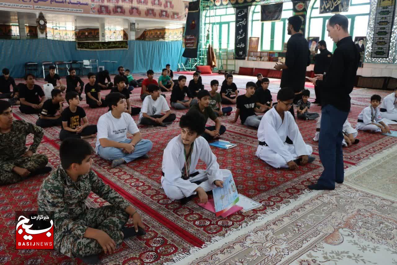 مسجدی نخبه پرور در گالیکش