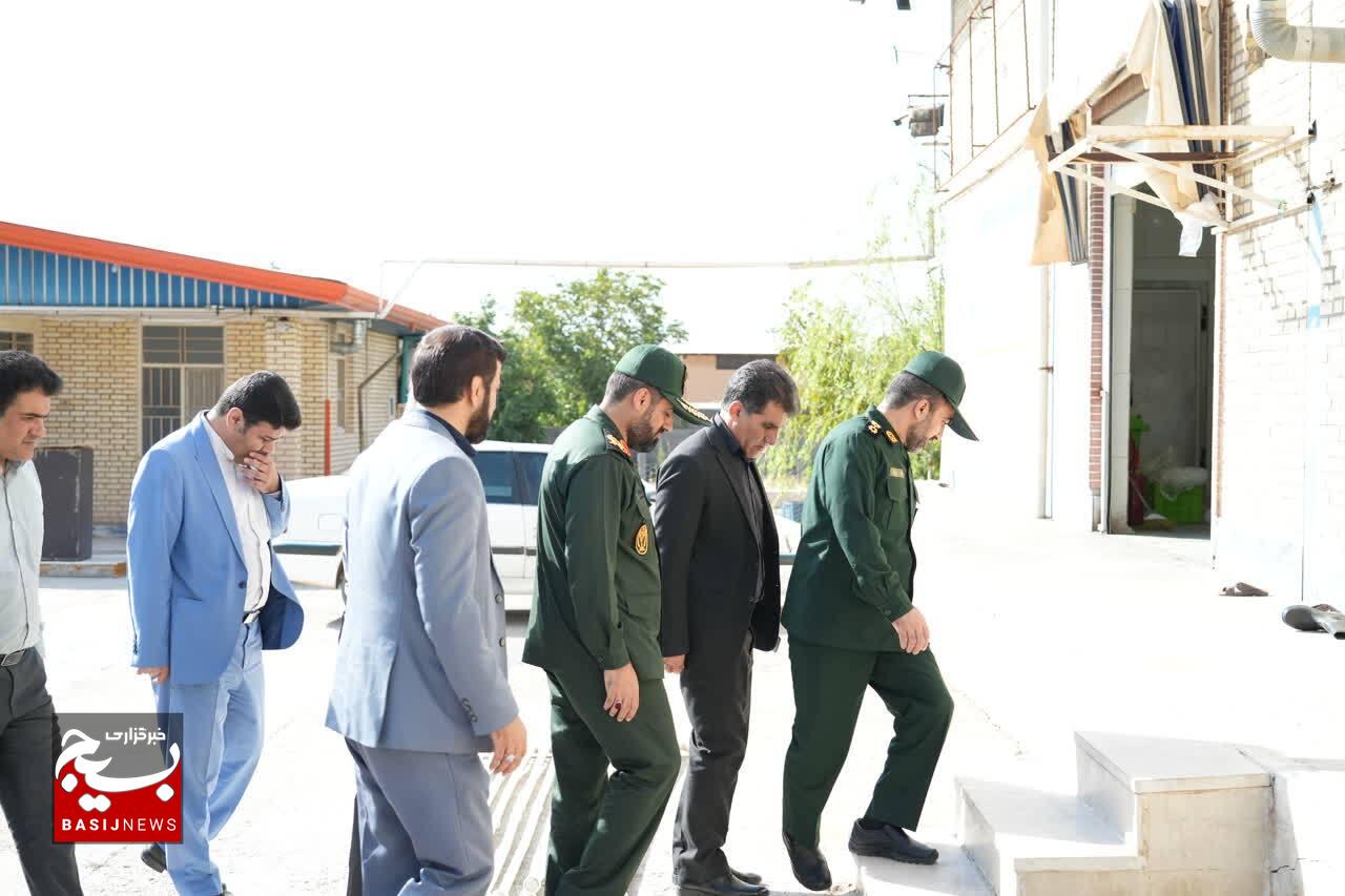 بازدید فرمانده سپاه استان لرستان از شهرک صنعتی شماره ۲ خرم آباد