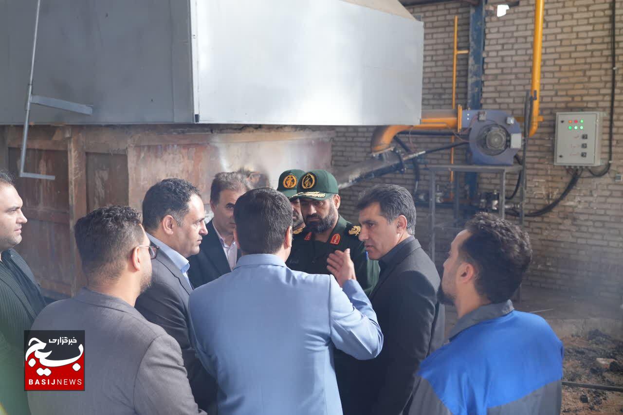 بازدید فرمانده سپاه استان لرستان از شهرک صنعتی شماره ۲ خرم آباد