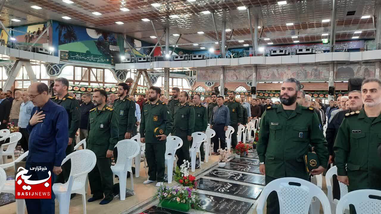 «شهدای مدافع حرم» نماد امنیت و عزت ایران هستند «شهدای مدافع حرم» نماد امنیت و عزت ایران هستند