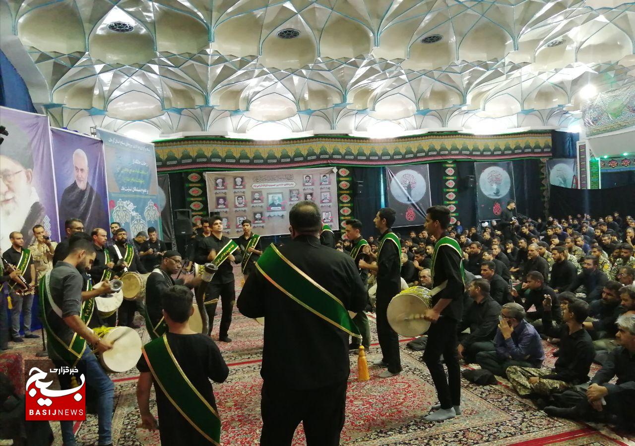 آیین سوگواری نیرو‌های مسلح کرمان به مناسبت ۲۸ صفر در حسینیه ثارالله + عکس