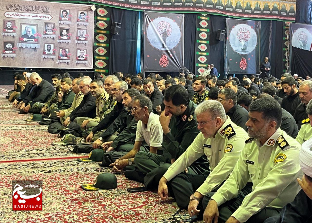 آیین سوگواری نیرو‌های مسلح کرمان به مناسبت ۲۸ صفر در حسینیه ثارالله + عکس