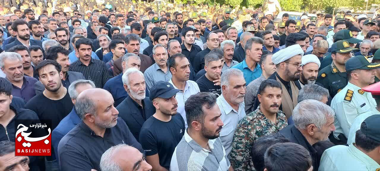 مراسم وداع با شهید مدافع وطن “فرشید میریان” در دلفان مراسم وداع با شهید مدافع وطن “فرشید میریان” در دلفان