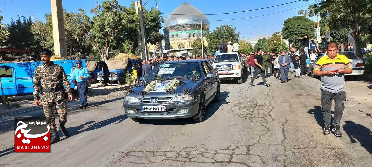 مراسم وداع با شهید مدافع وطن “فرشید میریان” در دلفان مراسم وداع با شهید مدافع وطن “فرشید میریان” در دلفان