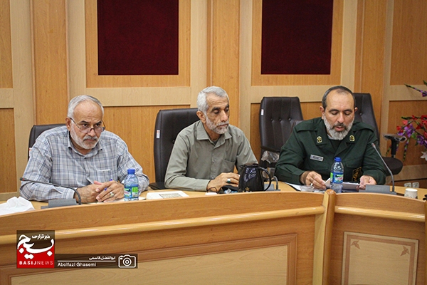 جلسه هماهنگی ستاد گرامیداشت هفته دفاع مقدس شهرستان دشتستان برگزار شد جلسه هماهنگی ستاد گرامیداشت هفته دفاع مقدس شهرستان دشتستان برگزار شد
