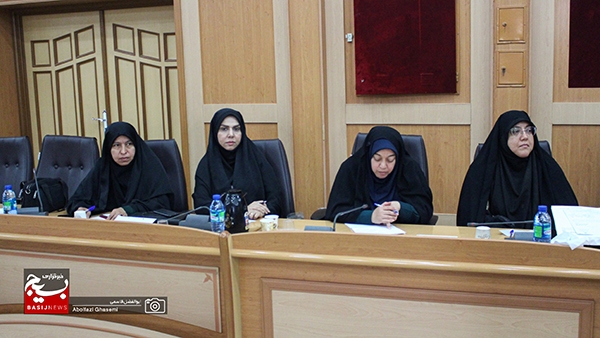 جلسه هماهنگی ستاد گرامیداشت هفته دفاع مقدس شهرستان دشتستان برگزار شد جلسه هماهنگی ستاد گرامیداشت هفته دفاع مقدس شهرستان دشتستان برگزار شد