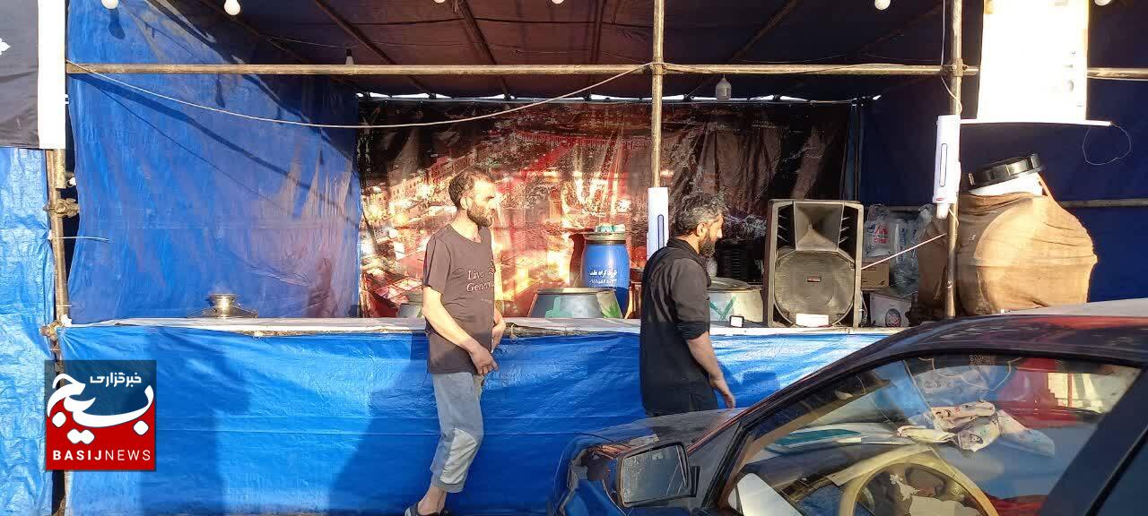 نماز از مهم ترین درسهای مکتب عاشوراست نماز از مهم ترین درسهای مکتب عاشوراست