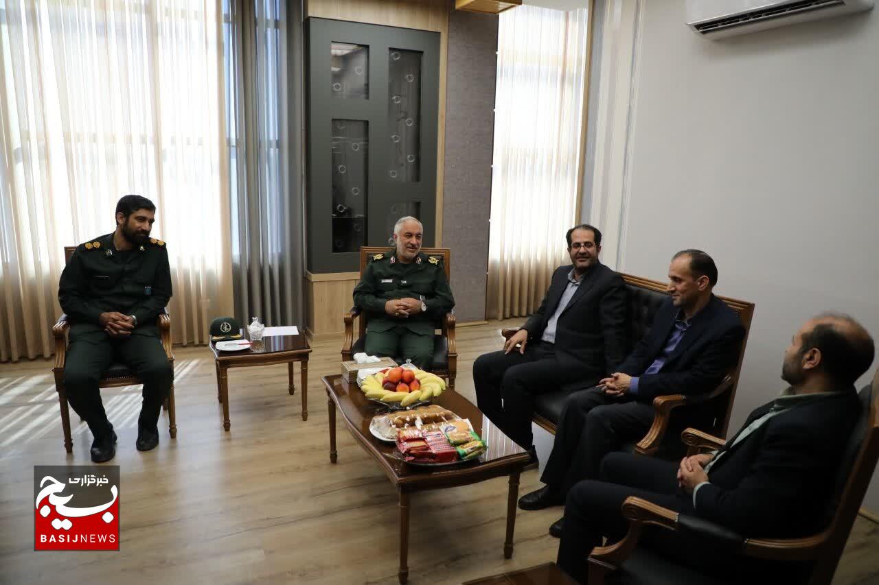 آمادگی کامل سپاه استان برای همکاری با دانشگاه علوم پزشکی بیرجند در جهت پیشبرد اهداف حوزه سلامت در خراسان جنوبی