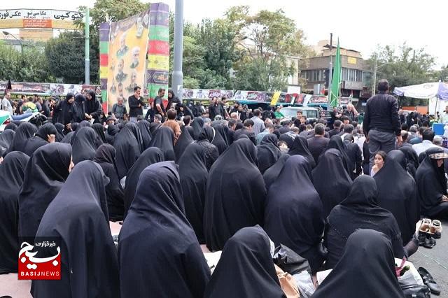 موکب پذیرایی و پردیس فرهنگی ناحیه مالک اشتر در مسیر پیاده روی اربعین برپا شد
