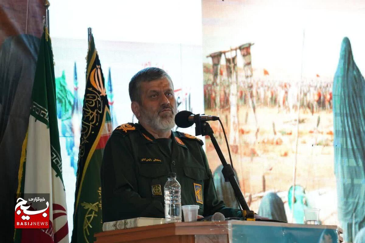 شهید رجایی و شهید رئیسی، الگوی عملی مسوولان کشور هستند