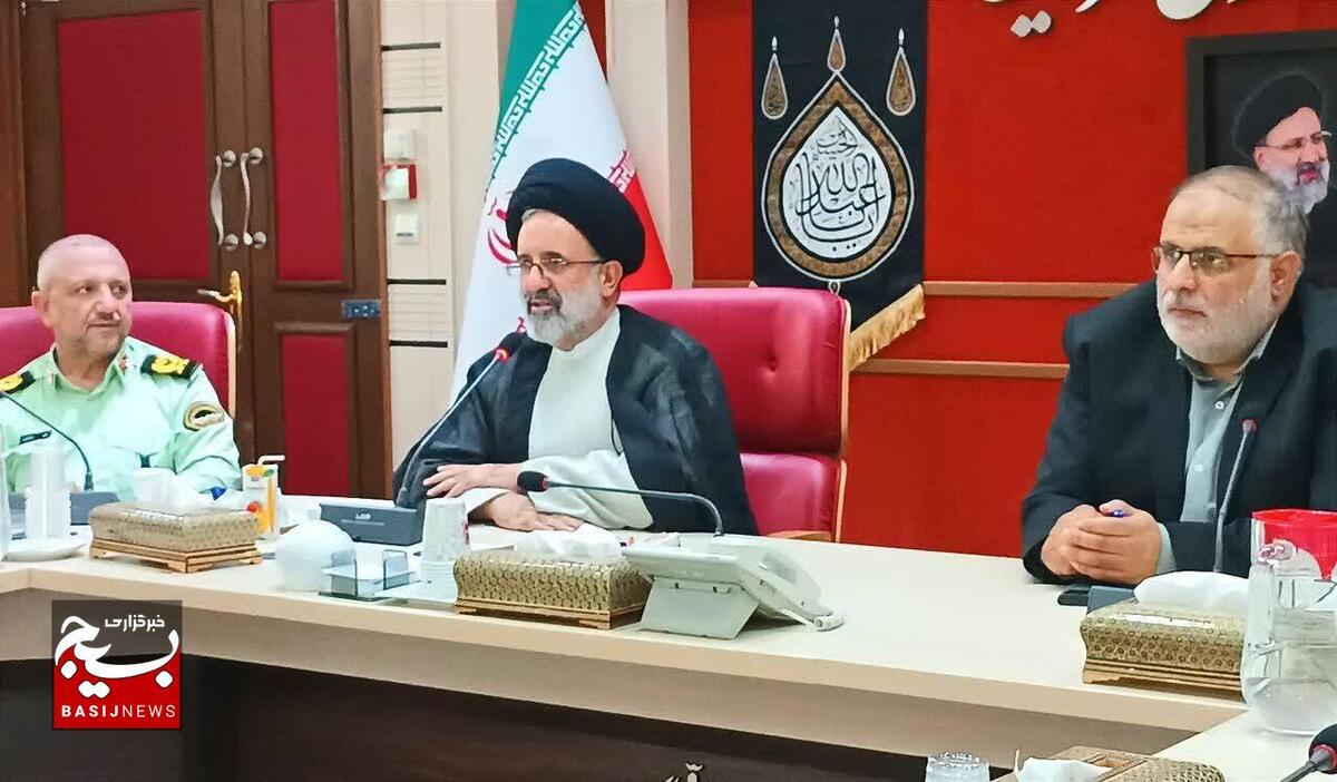فضاسازی شهر قزوین مناسب استانی با شهدای شاخص بین المللی نیست 
