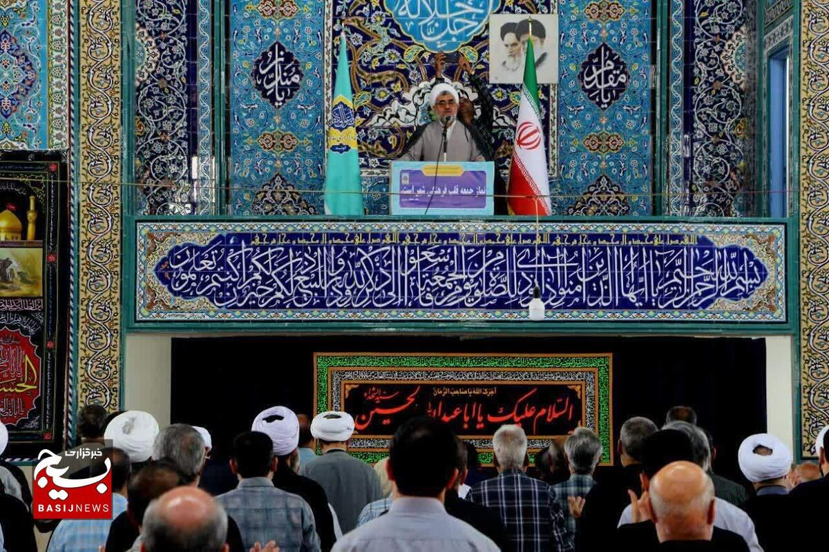 لازمه وفاق ملی التزام به تبعیت از رهبری و قانون اساسی است