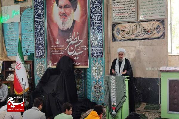 دانشآموزان در حفظ غرور ملی خود کوشا باشند