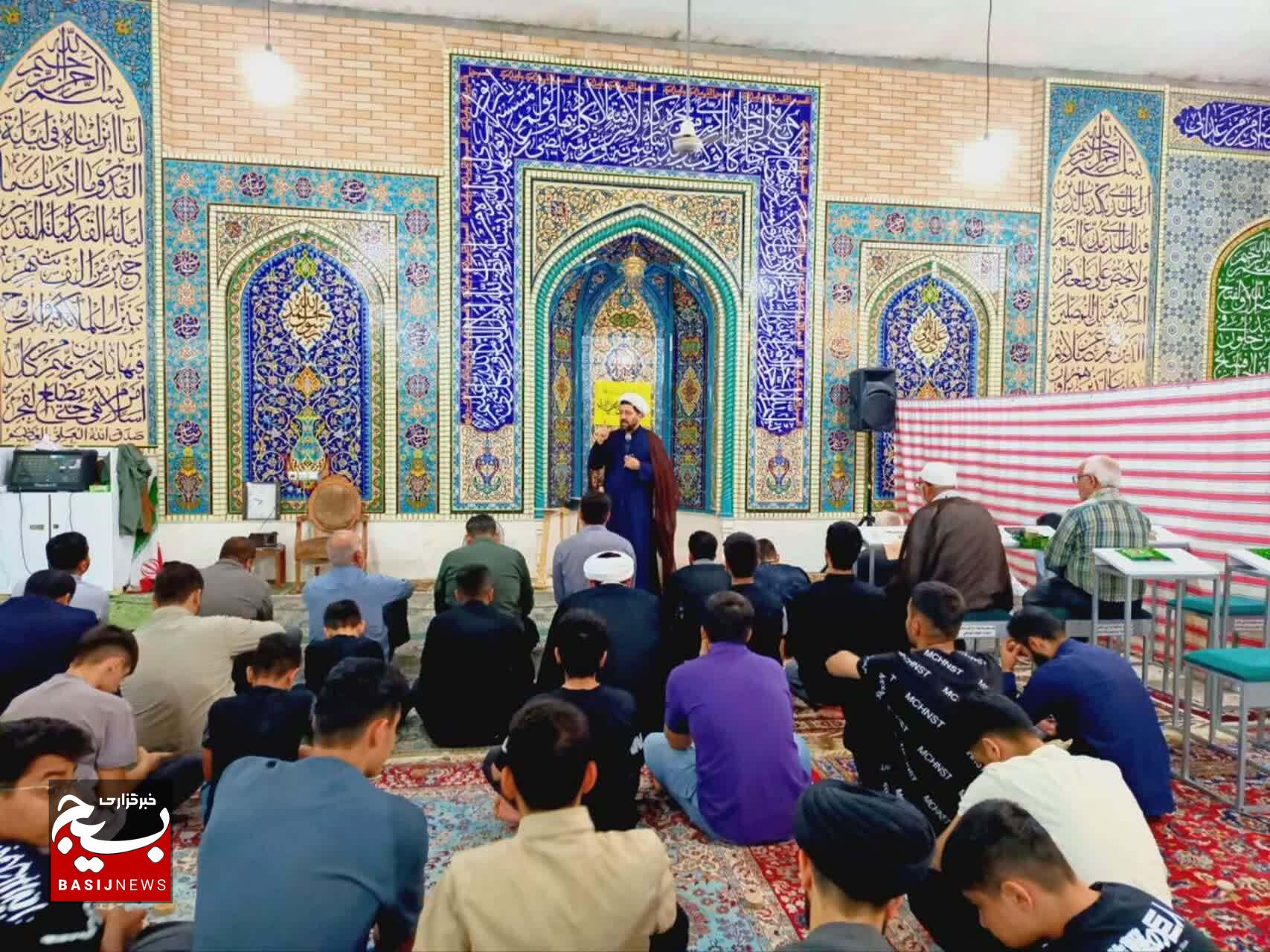 نشست فرهنگی و تربیتی سید مقاومت اسلامی در شهرستان هفتکل
