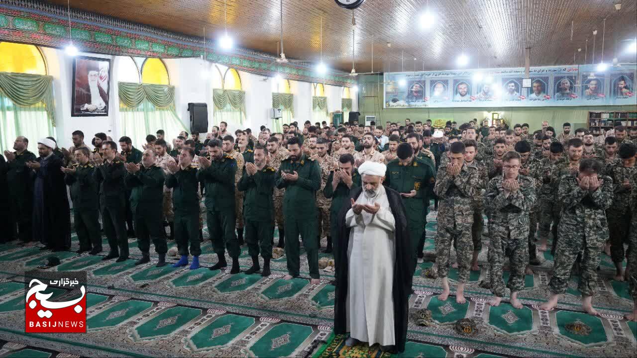 جمعه نصر ولایتمداری مردم را به نمایش گذاشت