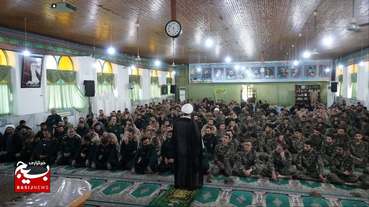 جمعه نصر ولایتمداری مردم را به نمایش گذاشت