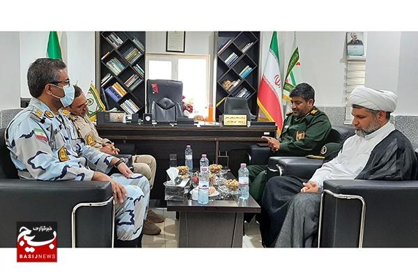 دیدار فرماندهان ناحیه مقاومت سپاه و پایگاه دریابانی کنگان