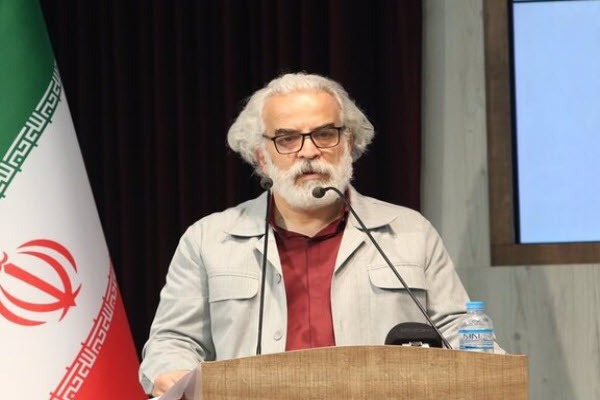 زیربنای همه حرکت‌ها فرهنگ است