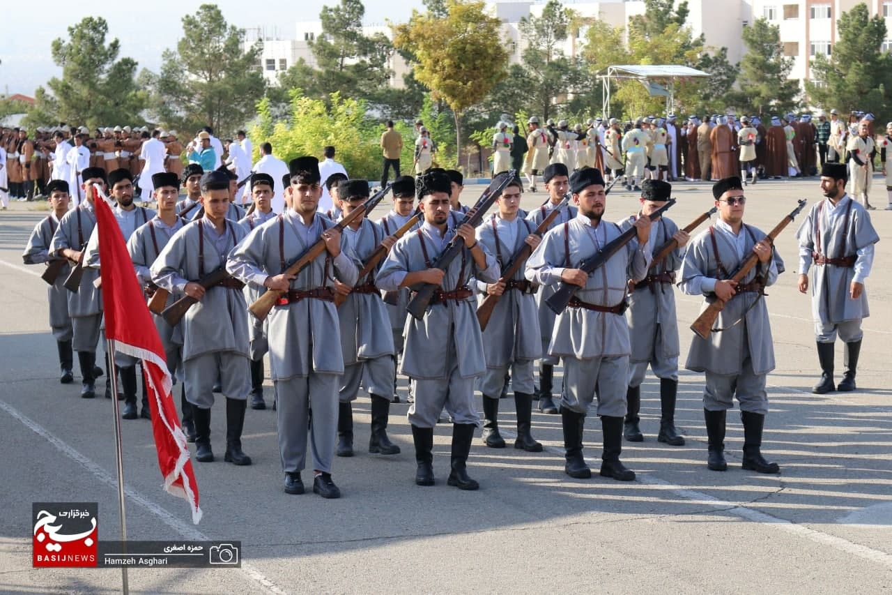 ۱۸ استان عشایر نشین به نمایندگی از اقوام و عشایر در رژه ۳۱ شهریور تهران مشارکت می‌کنند.