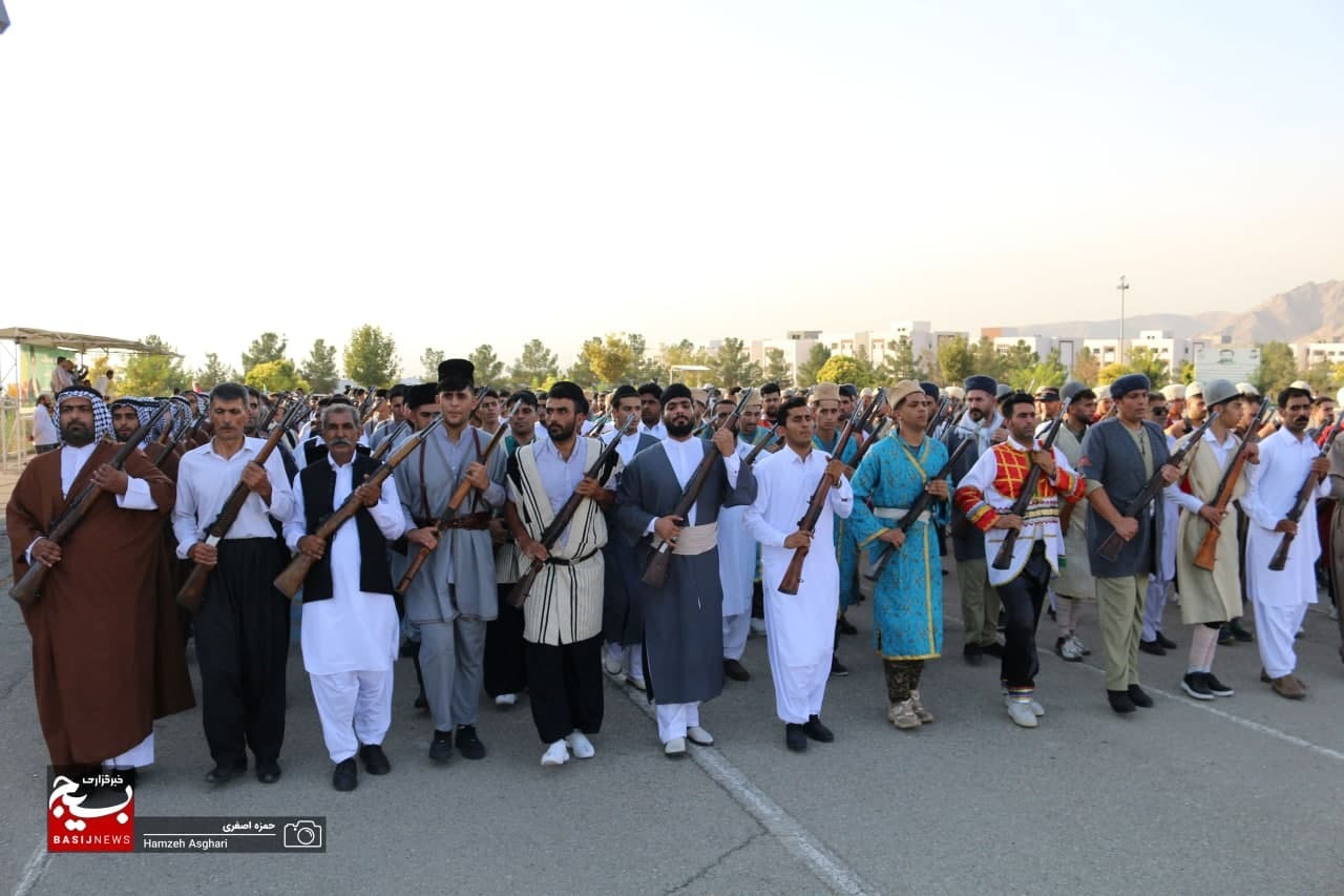 ۱۸ استان عشایر نشین به نمایندگی از اقوام و عشایر در رژه ۳۱ شهریور تهران مشارکت می‌کنند.