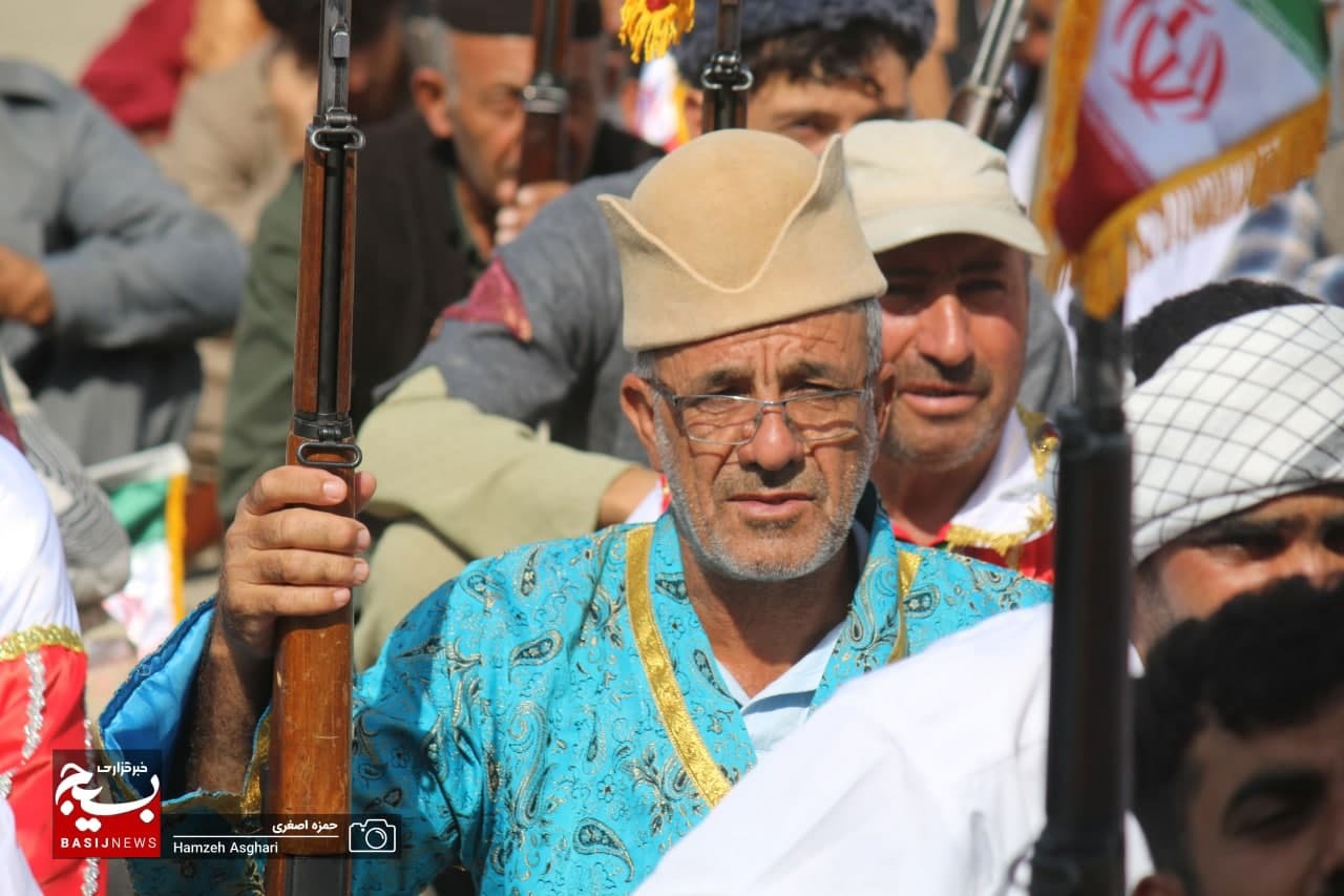 ۱۸ استان عشایر نشین به نمایندگی از اقوام و عشایر در رژه ۳۱ شهریور تهران مشارکت می‌کنند.