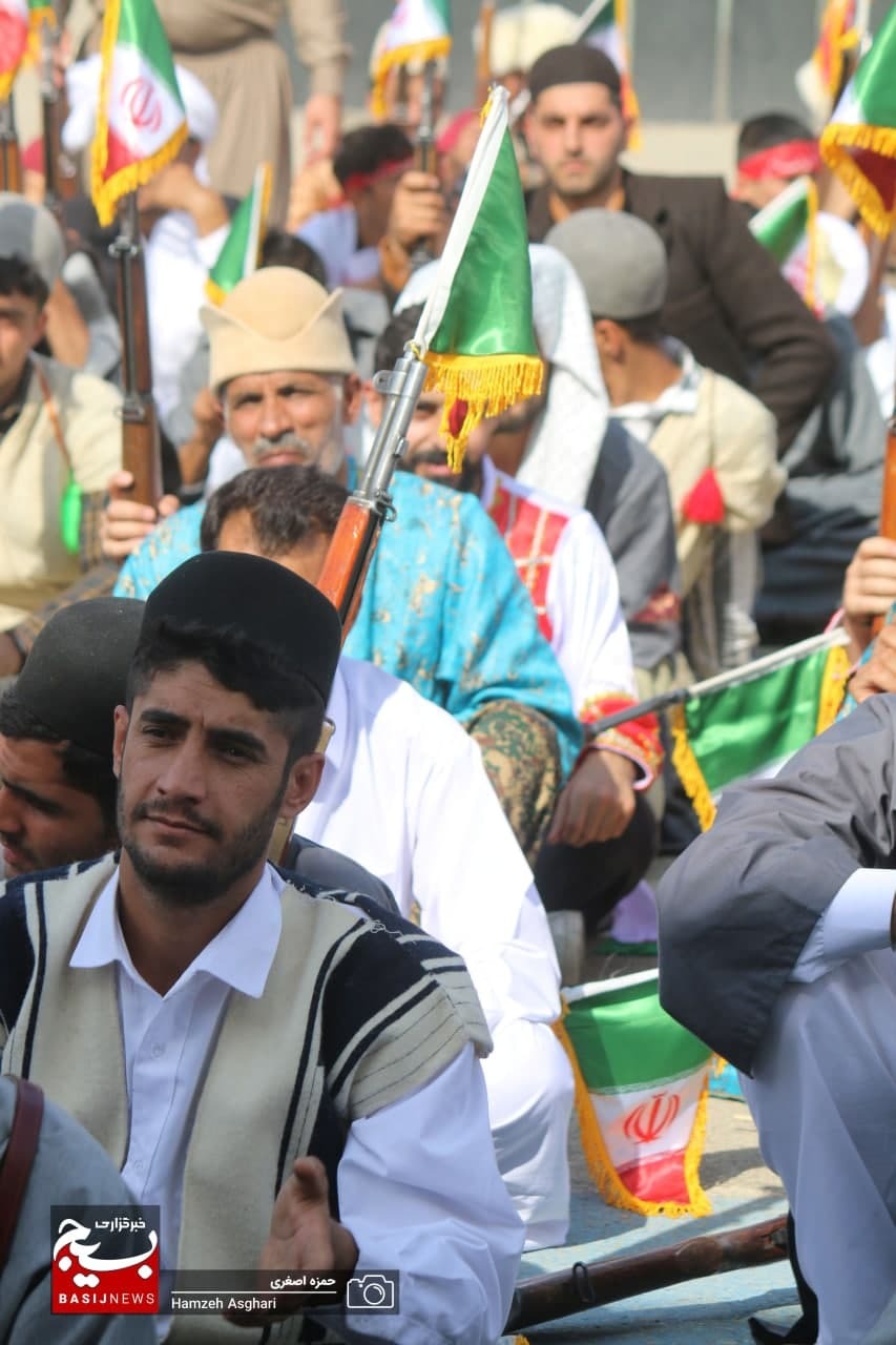 ۱۸ استان عشایر نشین به نمایندگی از اقوام و عشایر در رژه ۳۱ شهریور تهران مشارکت می‌کنند.