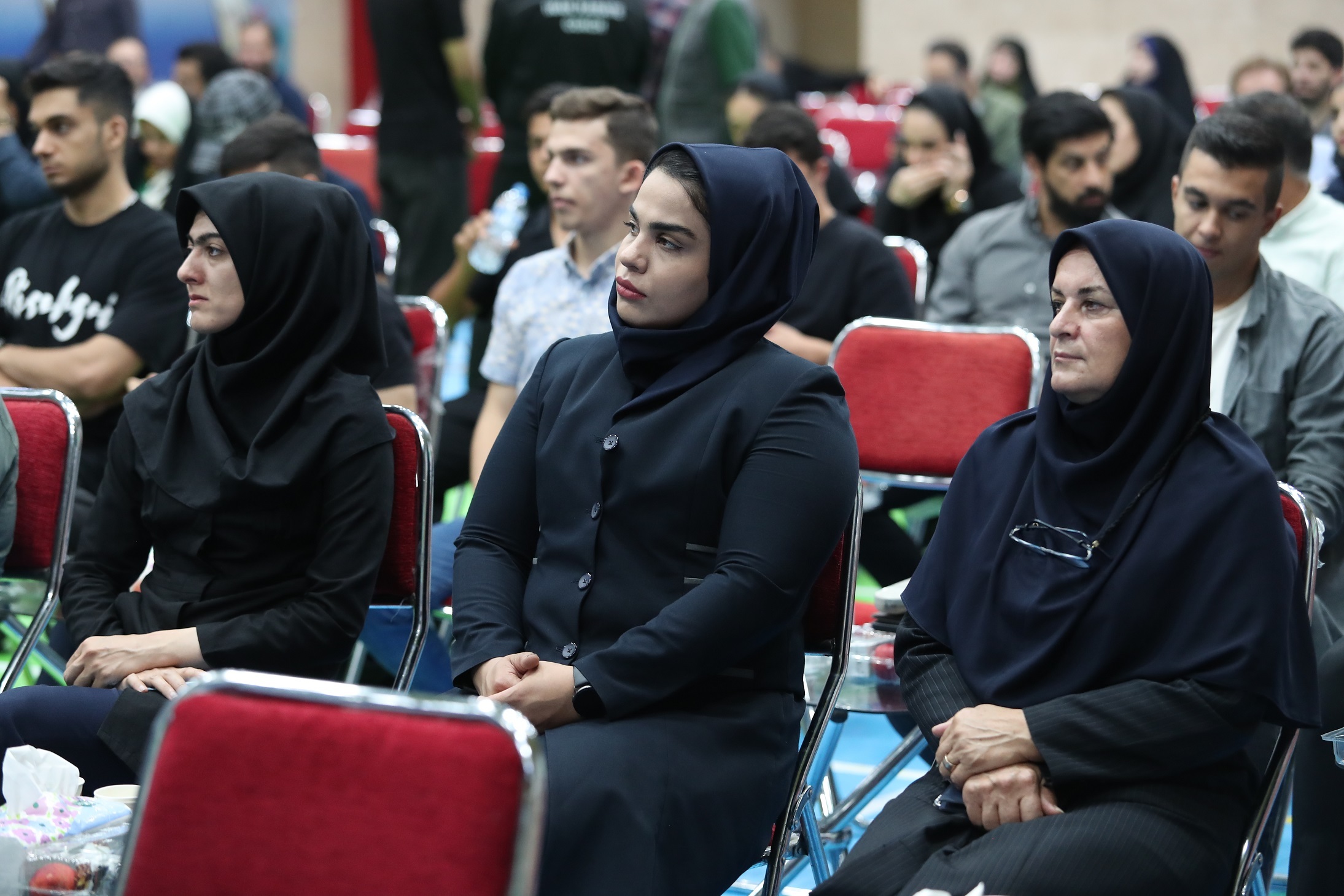 گزارش تصویری از اولین مراسم تجلیل از قهرمانان ملی‌پوش خانواده شهدا، ایثارگران و رزمندگان
