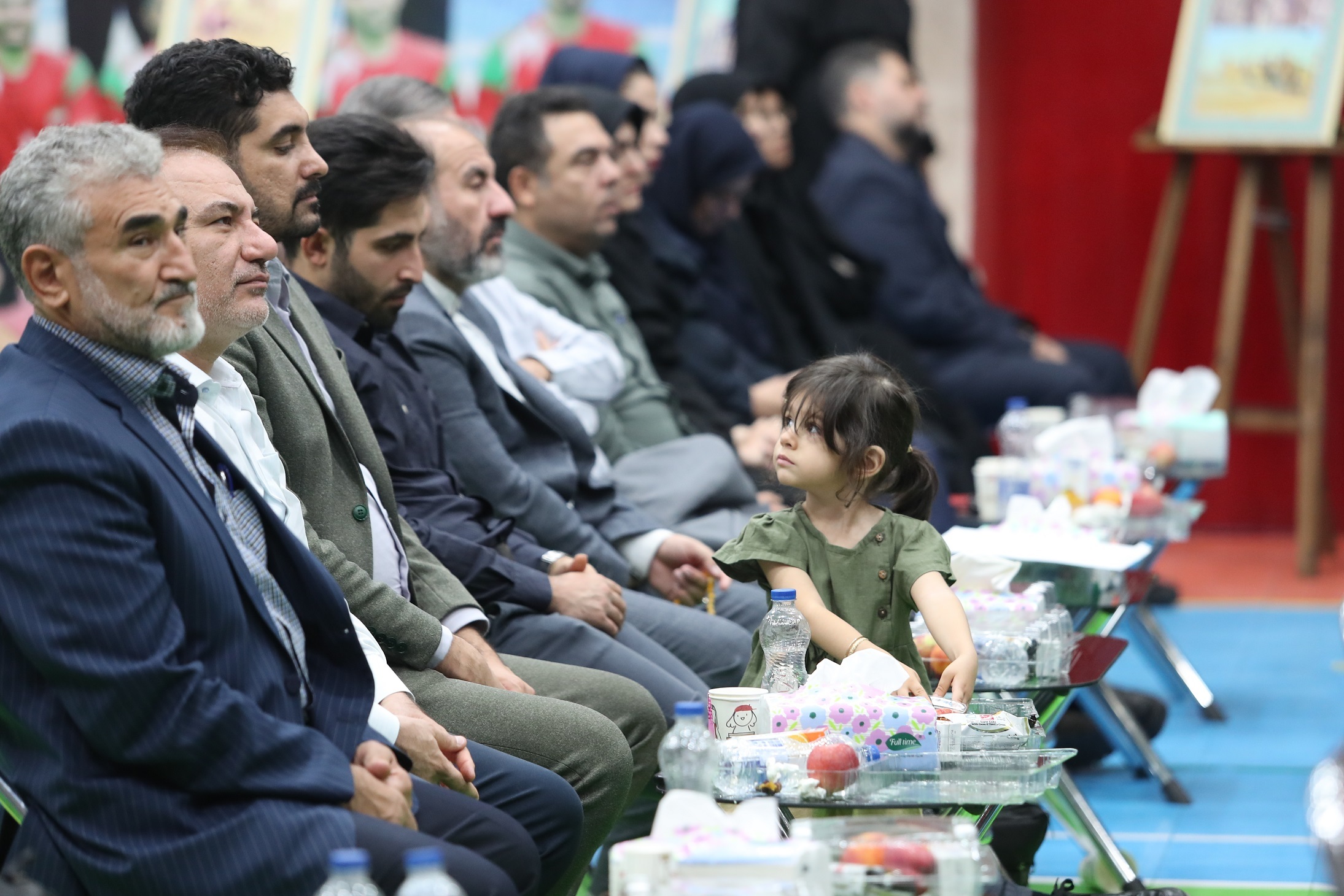 گزارش تصویری از اولین مراسم تجلیل از قهرمانان ملی‌پوش خانواده شهدا، ایثارگران و رزمندگان