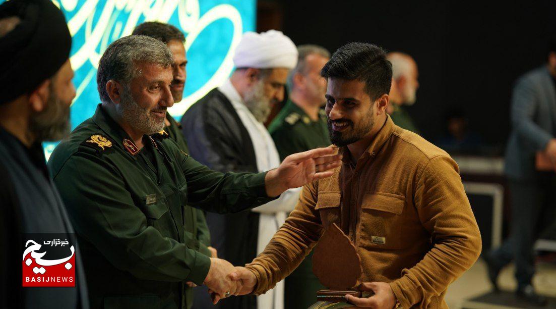 رونمایی از نماهنگ «لاتخف»  در رشت