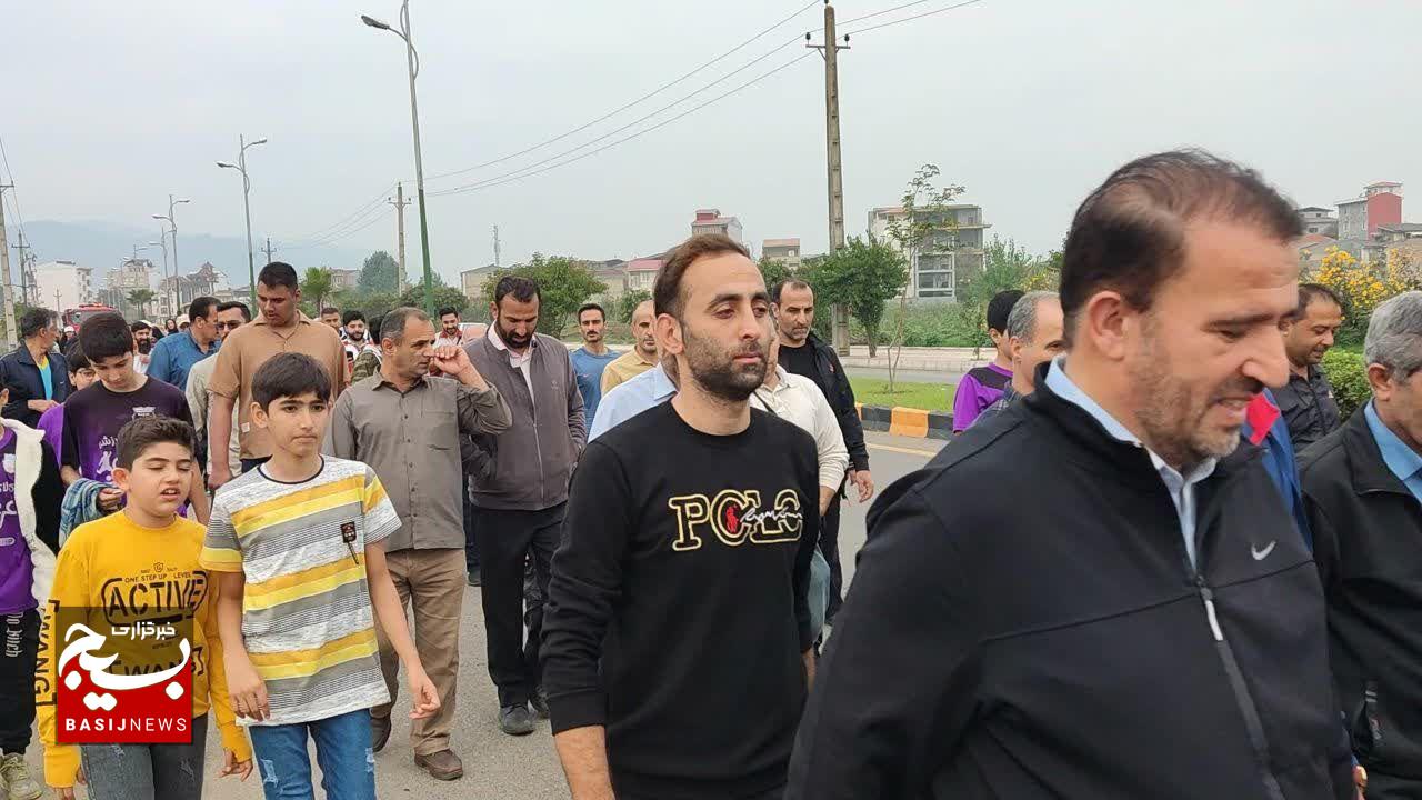 همایش پیاده روی خانوادگی در لنگرود برگزار شد