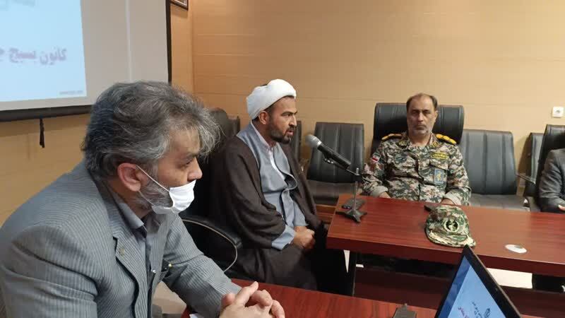 رهبریت امام راحل ره و تعصبات دینی مردم باعث پیروزی انقلاب اسلامی ایران در 8 سال جنگ تحمیلی شد