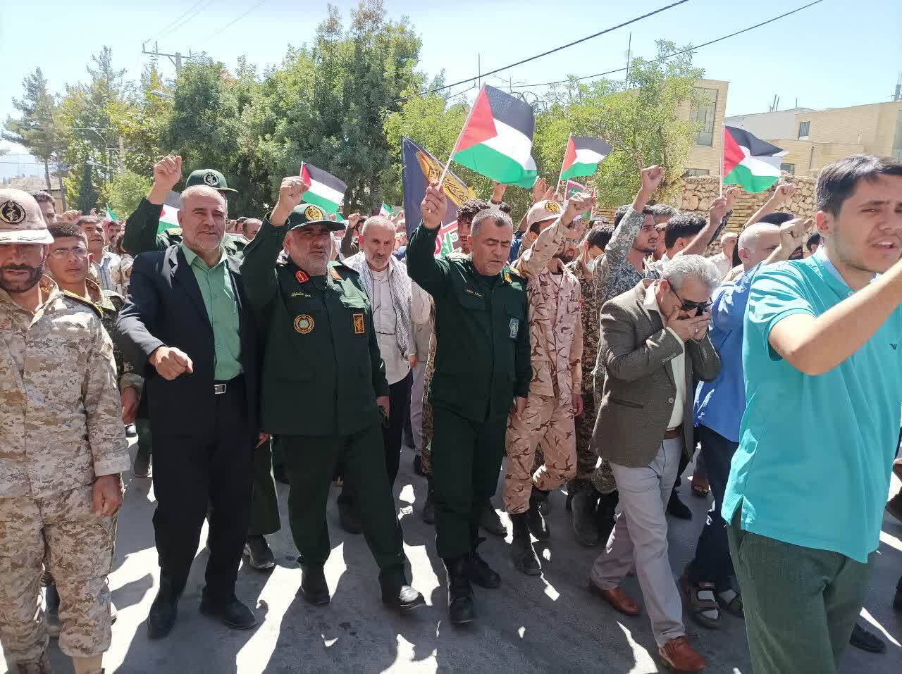 تیپ 48 از حضور در نماز جمعه تا راهپیمایی علیه صهیونیست