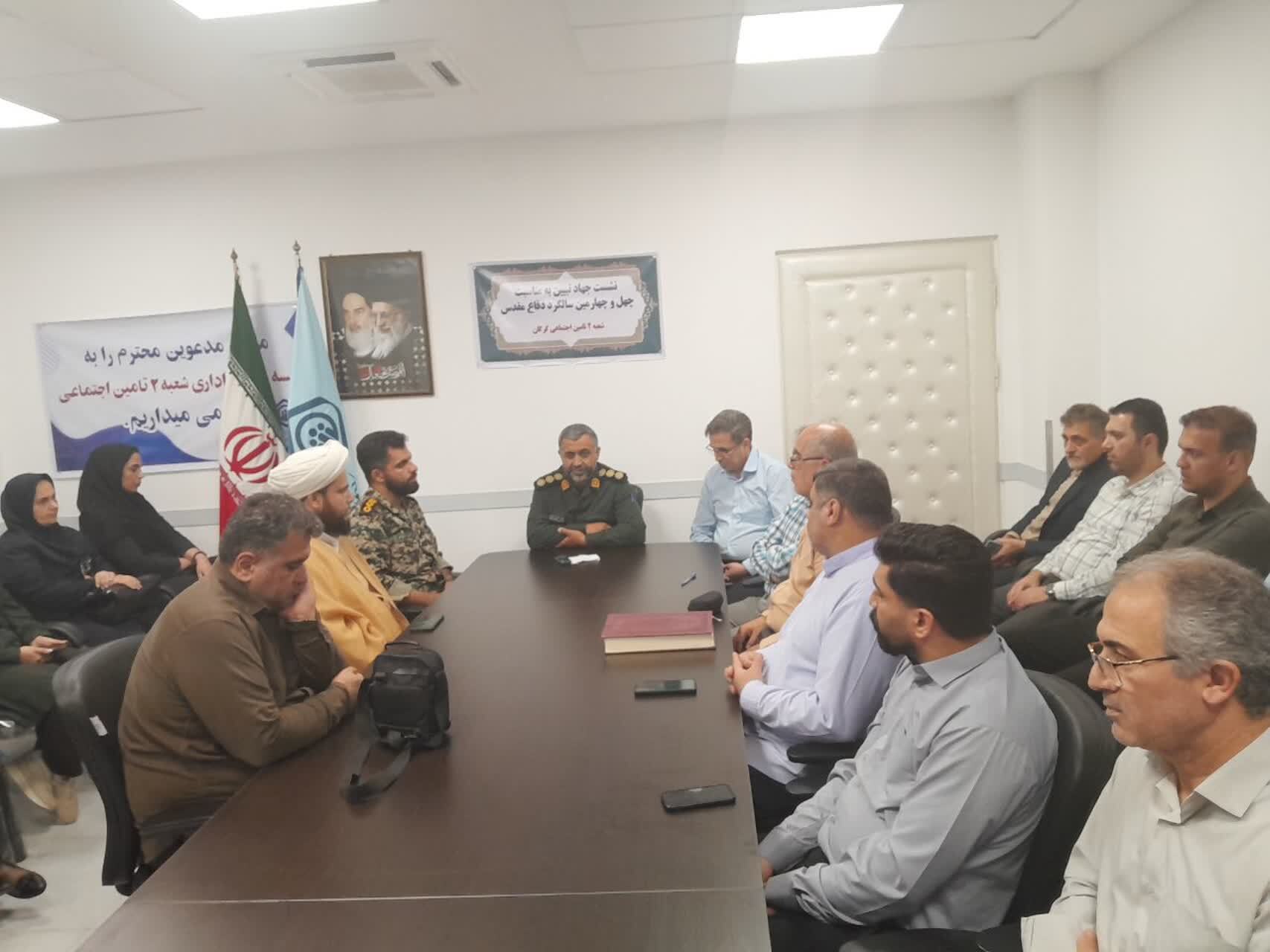 ادبیات مقاومت محصول انقلاب اسلامی است/دشمن به دنبال از بین بردن عفت زنان و غیرت مردان است ادبیات مقاومت محصول انقلاب اسلامی است/دشمن به دنبال از بین بردن عفت زنان و غیرت مردان است