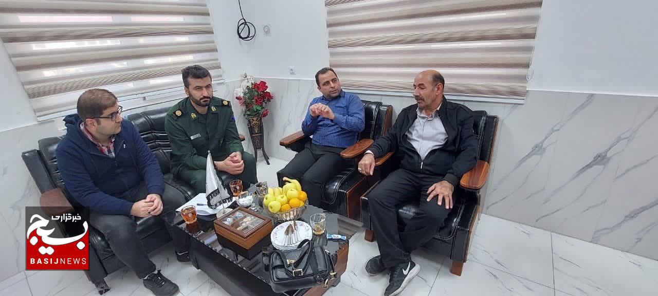 بازدید، پایش و عارضه یابی ۵ واحد صنعتی استان همدان بازدید، پایش و عارضه یابی ۵ واحد صنعتی استان همدان