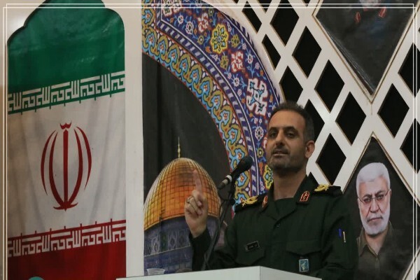 مراسم چهلم شهادت سیدحسین نصرالله وشهید نیلفروشان در شهر خورموج
