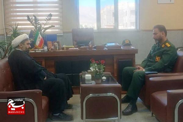 مساجد هستههای مقاومت در کشور هستند