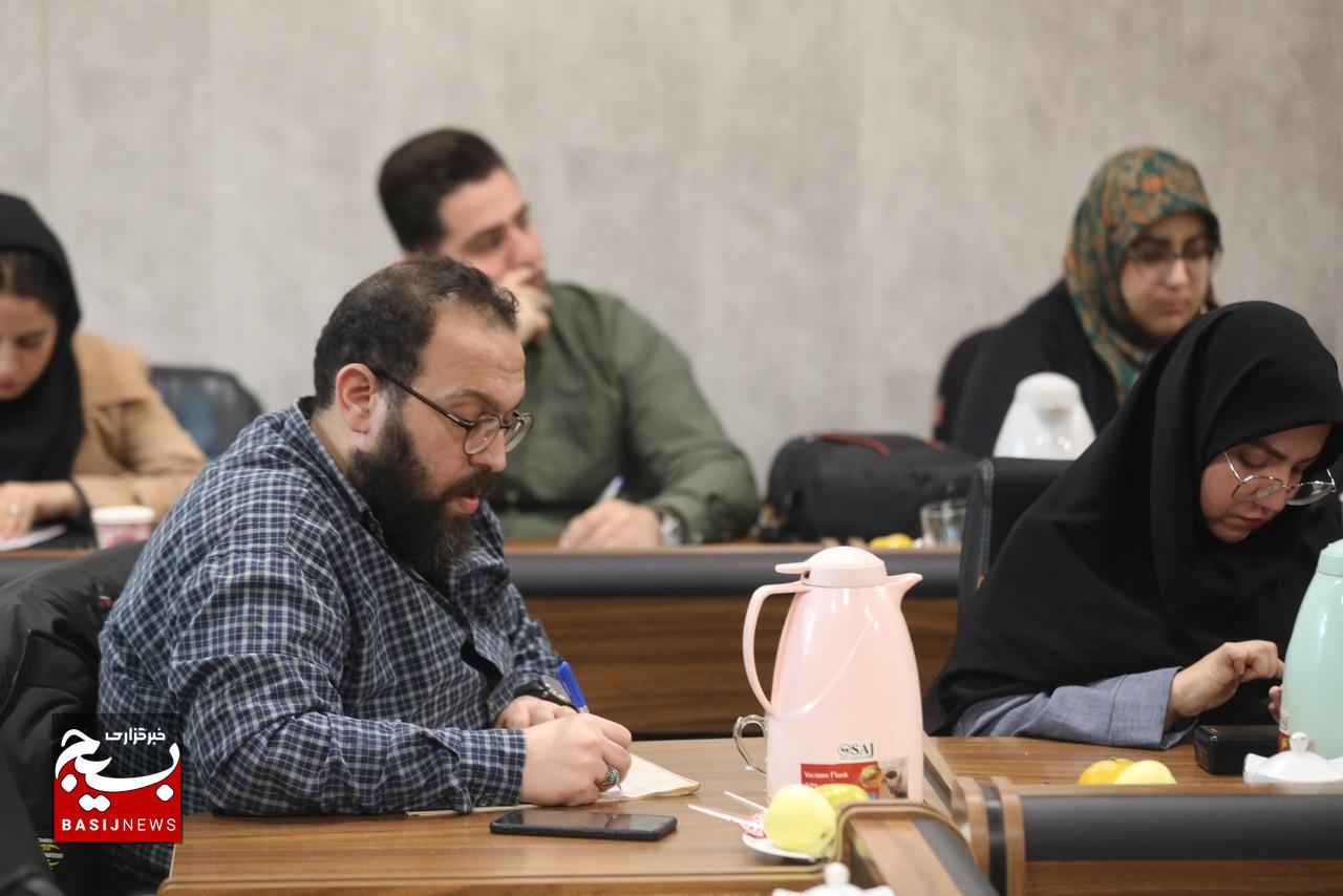 نشست خبری مسئول سازمان بسیج دانش‌آموزی به مناسبت روز نوجوان و هفته بسیج دانش‌آموزی