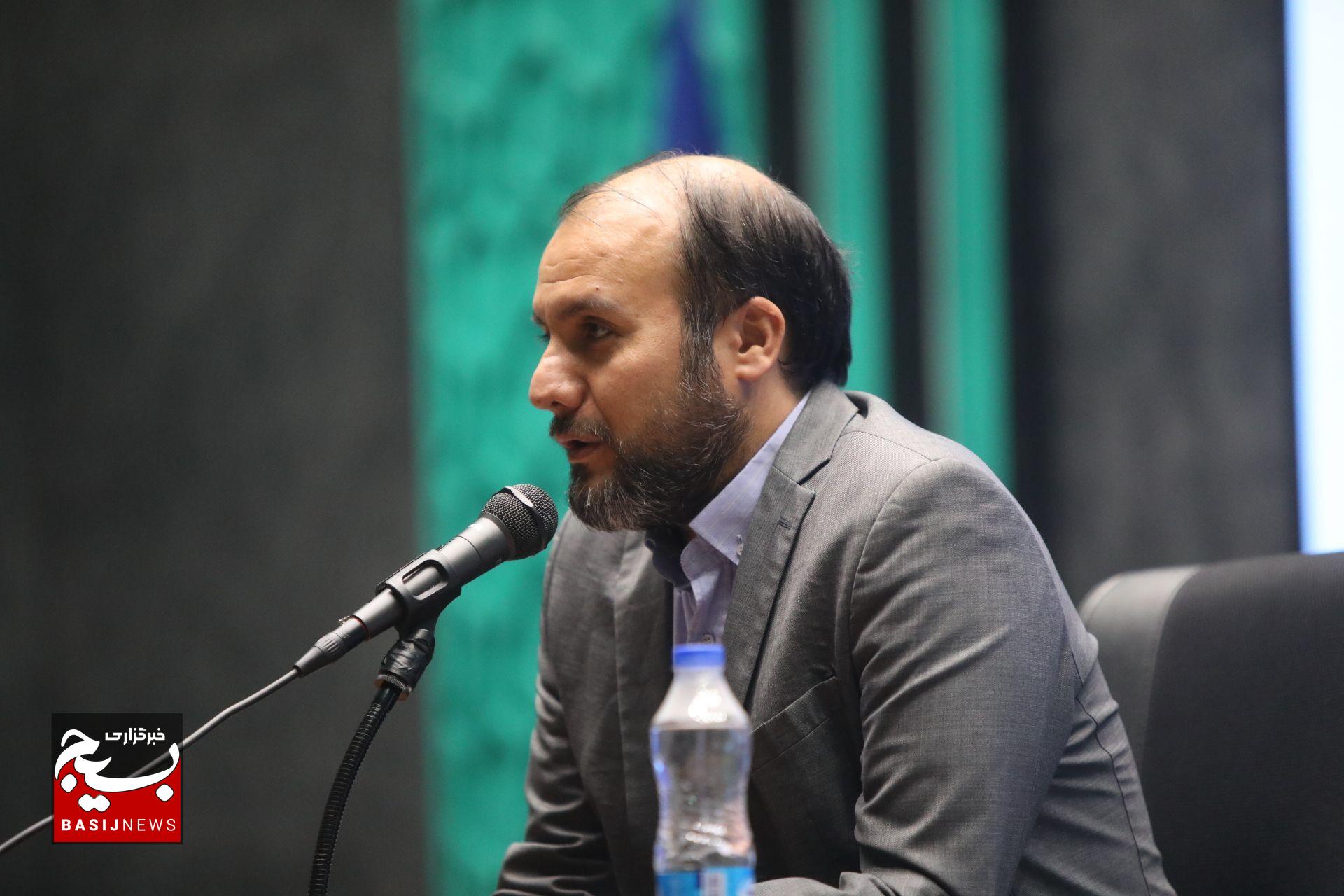 روز پایانی دوره توانمندسازی شبکه روابط عمومی بسیج با حضور سخنگو و معاون روابط عمومی کل سپاه