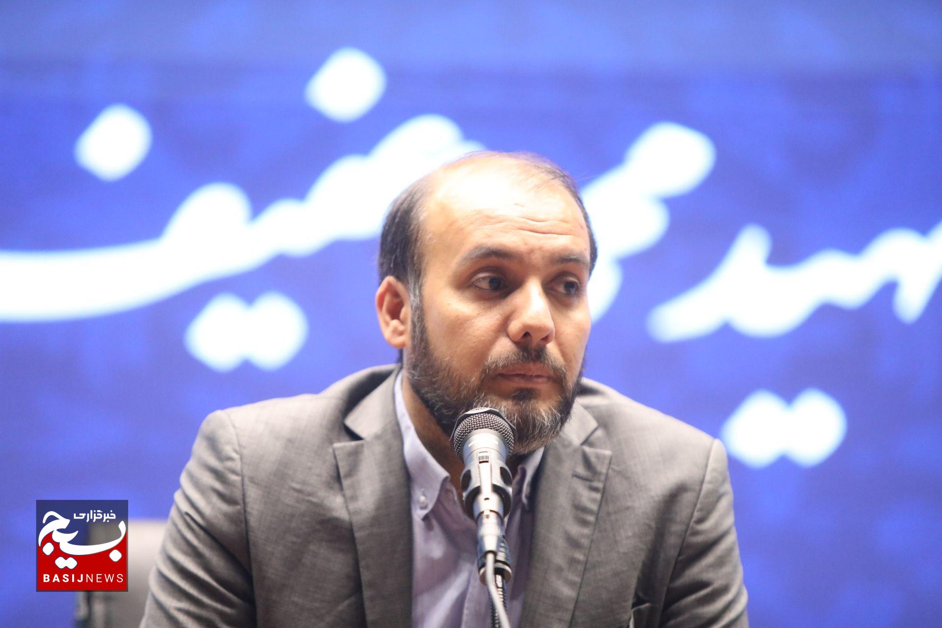 روز پایانی دوره توانمندسازی شبکه روابط عمومی بسیج با حضور سخنگو و معاون روابط عمومی کل سپاه