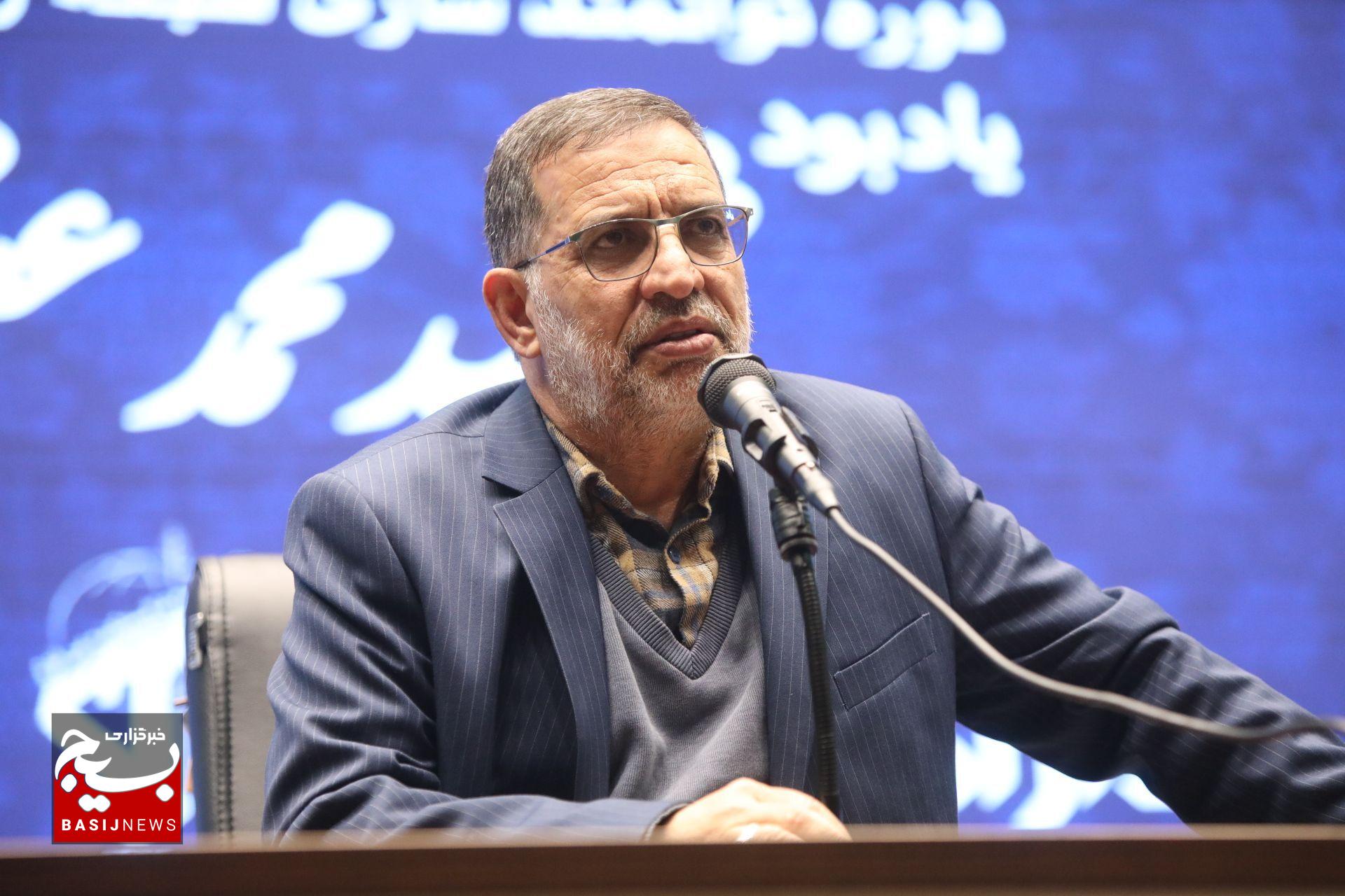 روز پایانی دوره توانمندسازی شبکه روابط عمومی بسیج با حضور سخنگو و معاون روابط عمومی کل سپاه